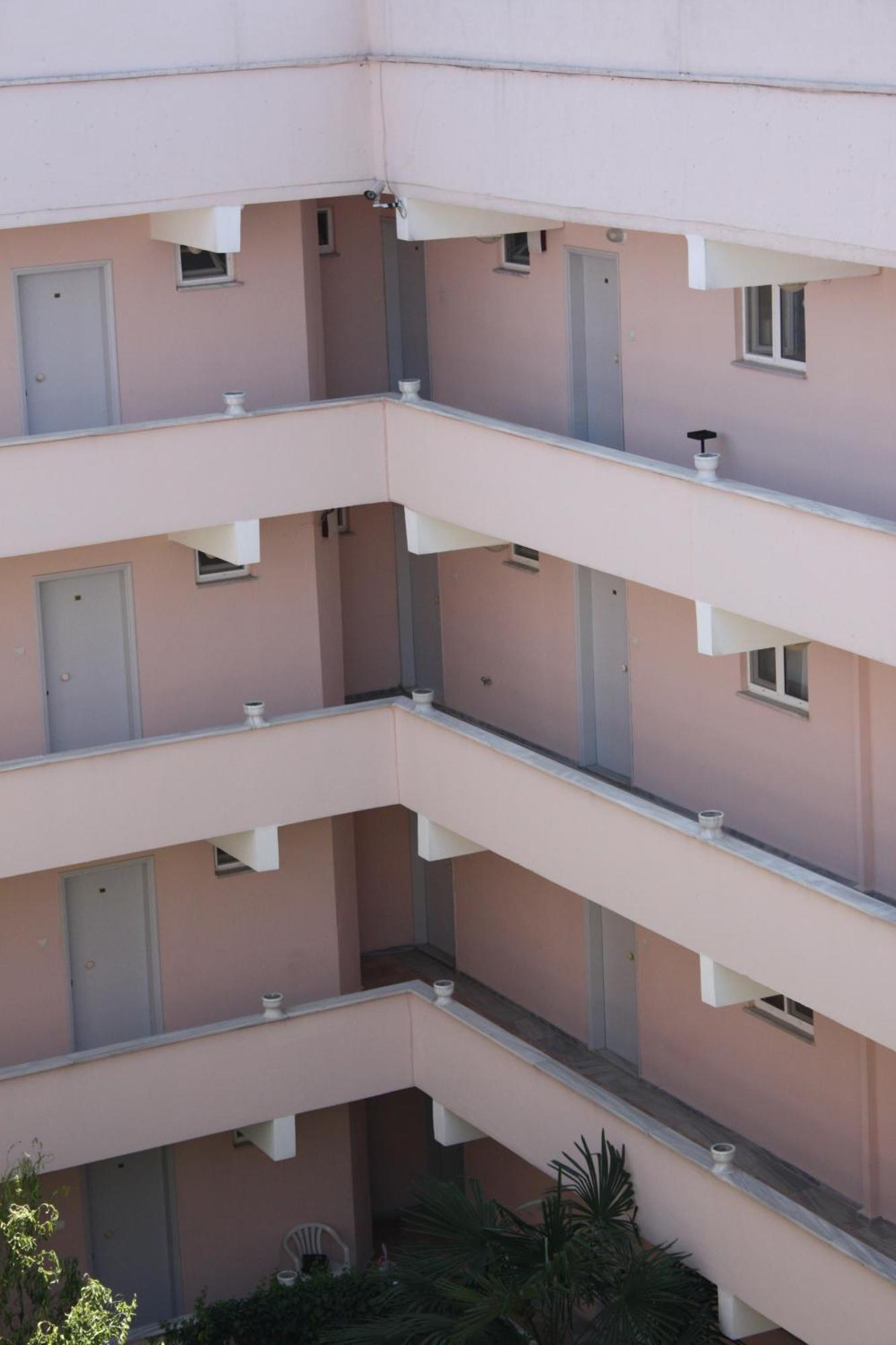Orcin Apart Hotel Lapseki Exterior photo