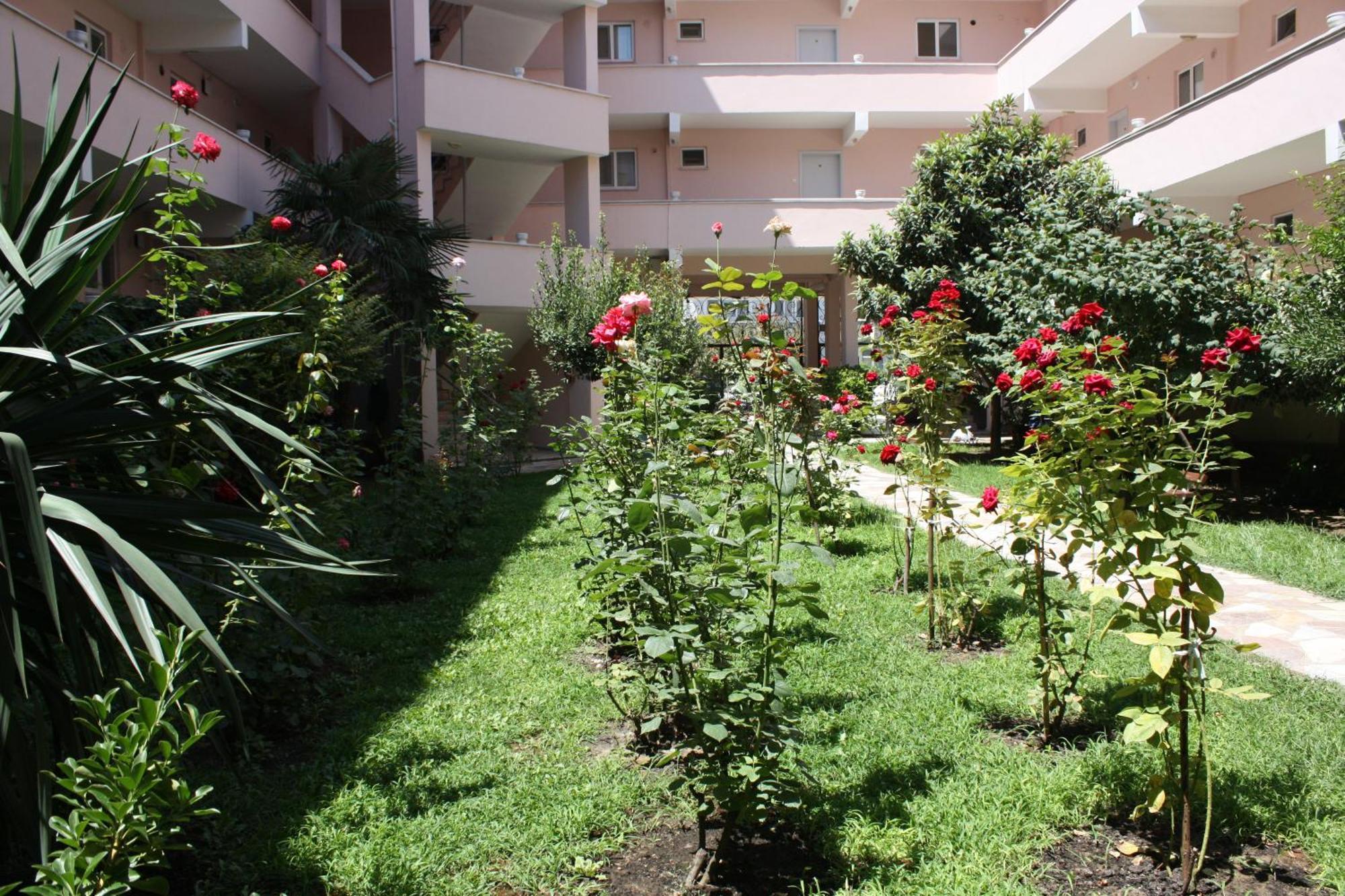 Orcin Apart Hotel Lapseki Exterior photo